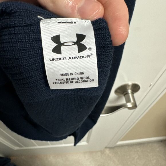 Auburn Tigers Football Merino Wool Sweater Vest Large Under Armour NWOT NCAA SEC - Picture 4 of 4